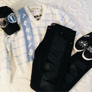 Vintage “Tennis” V-Neck Pullover Powder Blue & White Sweater - Sz Large